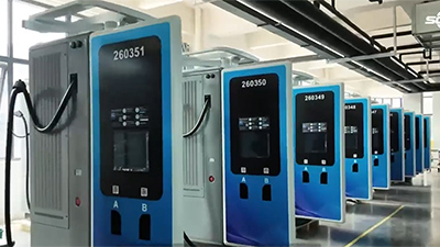 Ladestation/ Ladesäule/ Wallbox für E-Autos